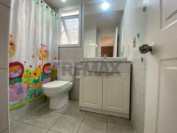 Arriendo Casa 5D/5B en condominio, Peñalolén