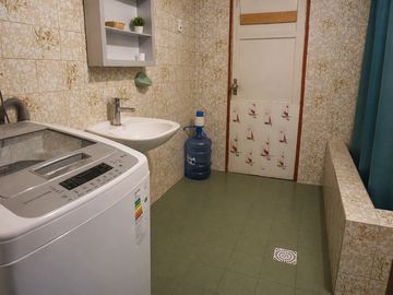 Casa con gran terreno 706 m2 en La Cisterna