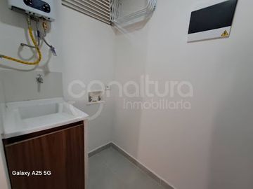 ARRIENDO de APARTAMENTO en SABANETA