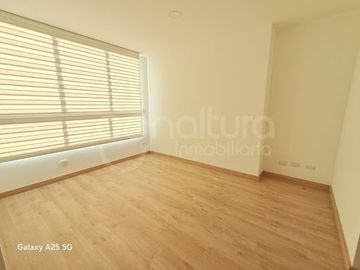 ARRIENDO de APARTAMENTO en SABANETA