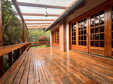 Casa Tipo Hacienda de Venta en La Viña - Cumbayá