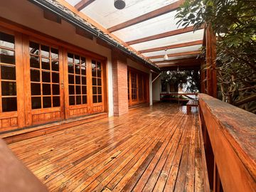 Casa Tipo Hacienda de Venta en La Viña - Cumbayá
