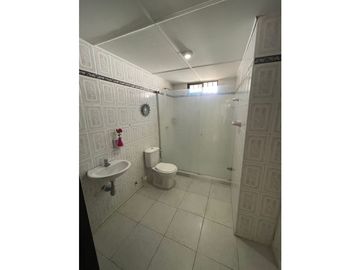 SE VENDE HERMOSA CASA EN BARRIO PARAISO