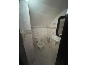 SE VENDE HERMOSA CASA EN BARRIO PARAISO