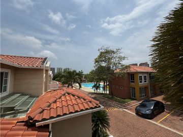 SE VENDE ESPECTACULAR CASA EN ZONA DE LA CASTELLANA BARRANQUILLA