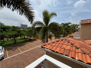 SE VENDE ESPECTACULAR CASA EN ZONA DE LA CASTELLANA BARRANQUILLA