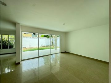 SE VENDE ESPECTACULAR CASA EN ZONA DE LA CASTELLANA BARRANQUILLA