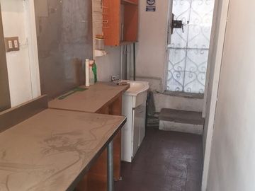 AVENIDA MANUEL RODRIGUEZ 649