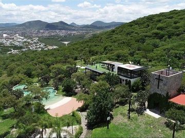 Se vende TERRENO - MACROLOTE en Juriquilla, Querétaro