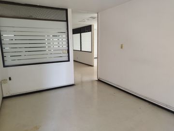Oficina en Renta en Colonia del Valle semiacondicionada (m2o718)