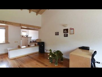 RESIDENCIA ESPECTACULAR, EN FRACCIONAMIENTO TLALPUENTE, CON JARDÍN!!