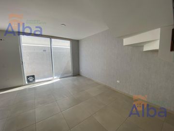 CASA EN VENTA AL NORTE EN PORTA VITTA RESIDENCIAL A UN PASO DE LA CLINICA 3