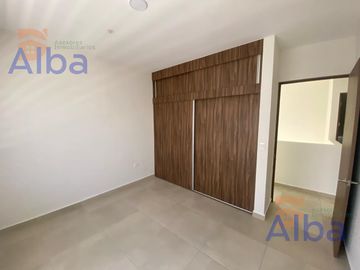 CASA EN VENTA AL NORTE EN PORTA VITTA RESIDENCIAL A UN PASO DE LA CLINICA 3
