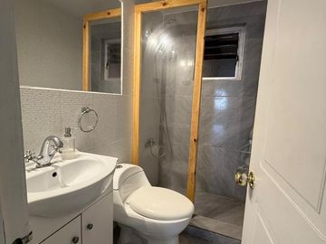 CASA CON EXCELENTE DISTRIBUCION Y MUY COMODA