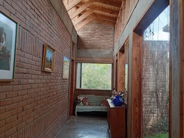 ! VIVE EN CONTACTO CON LA NATURALEZA! AMPLIA PARCELA