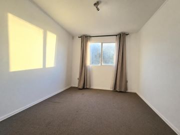 VENDO CASA 3P EN SANTA MARÍA DE MAIPÚ  153 MTS2