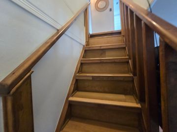 VENDO CASA EN MAIPÚ CENTRO 4H 2B 1E