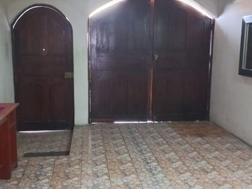 Departamento en primer piso, con cochera, Urb. Antonia Moreno de Cáceres, Ventanilla