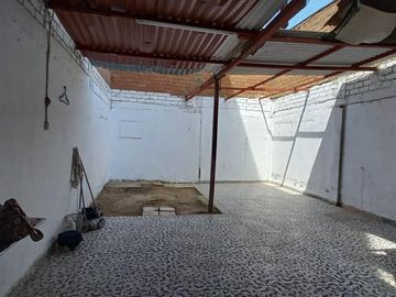 Departamento en primer piso, con cochera, Urb. Antonia Moreno de Cáceres, Ventanilla