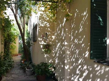 VENTA 2 VIVIENDAS SOBRE LOTE PROPIO ACEPTA PERMUTA