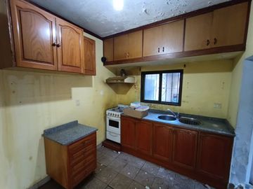 CASA 6 AMBIENTES EN VENTA LLAVALLOL