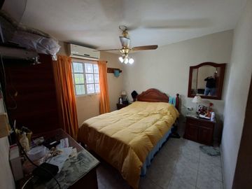 VENTA CASA 2 DORMITORIOS CON PILETA B PANAMERICANO