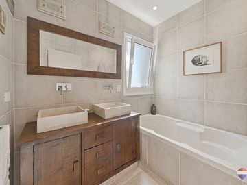 Venta Casa una planta Barrio La Montura