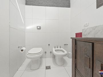 Venta Casa una planta Barrio La Montura