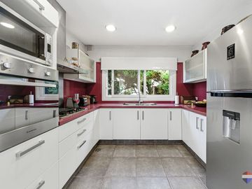 Venta Casa una planta Barrio La Montura
