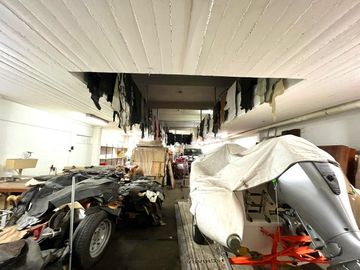 Alquiler deposito c/oficinas Liniers - 1.026m2