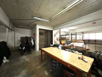 Alquiler deposito c/oficinas Liniers - 1.026m2