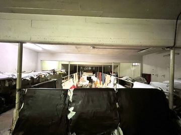 Alquiler deposito c/oficinas Liniers - 1.026m2