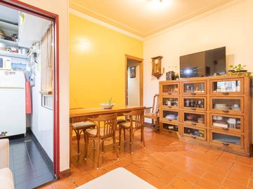 Venta Hogar Obrero: 3 Amb + Escritorio y Mucha Luz