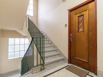Venta Hogar Obrero: 3 Amb + Escritorio y Mucha Luz