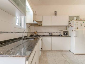 Venta block ph 7 amb multifamiliar jardin Caseros