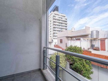 Venta block ph 7 amb multifamiliar jardin Caseros