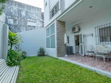 Venta block ph 7 amb multifamiliar jardin Caseros