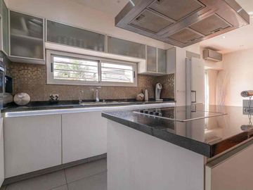 Venta block ph 7 amb multifamiliar jardin Caseros