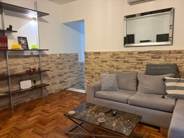 Venta PH 2 ambientes Parque Chas ,patio y parrilla