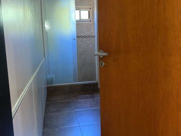 VENTA CASA  PISCINA yparrilla. PAVON (Ruta6yruta8)