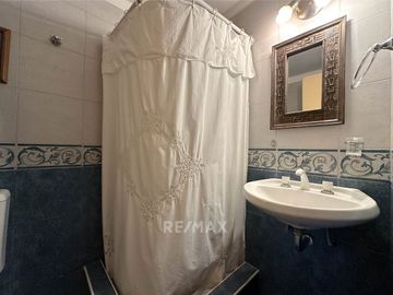 CASA EN ALQUILER CON PILETA EN LOS LAGARTOS CC