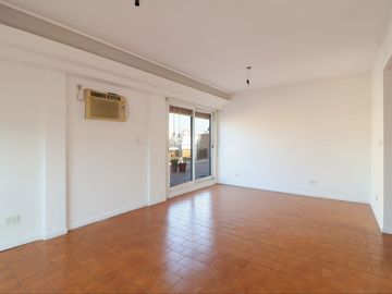 Departamento 4 Ambientes Venta V. Crespo Terraza