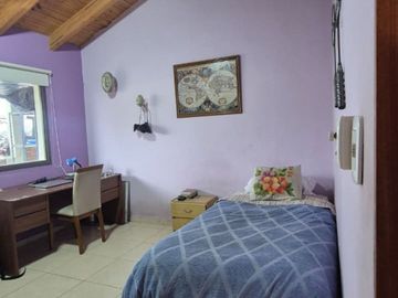 VENTA CASA B° CERRADO LA ESCONDIDA-LAS PAREDES