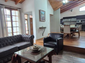 VENTA CASA B° CERRADO LA ESCONDIDA-LAS PAREDES