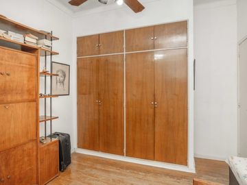 Casa 4 amb c/patio,parrilla y cochera venta Flores