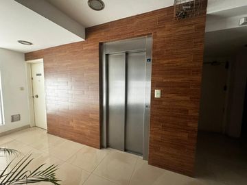Departamento 2 ambientes venta Caballito cochera