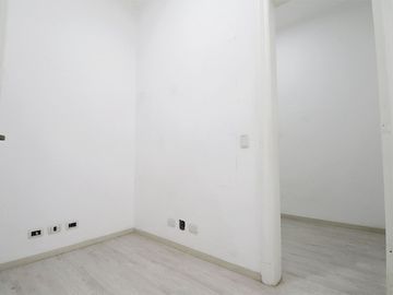 DEPARTAMENTO VENTA 6 AMB CON PATIO APTO CREDITO
