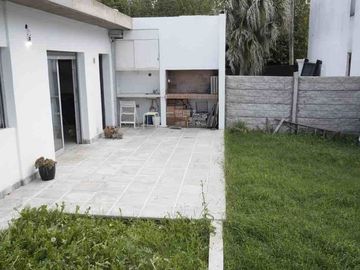 CASA EN ALQUILER EN VILLA ELISA