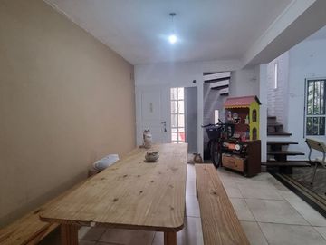 Venta casa 3 dormitorios S. Carril a mts Gral Paz