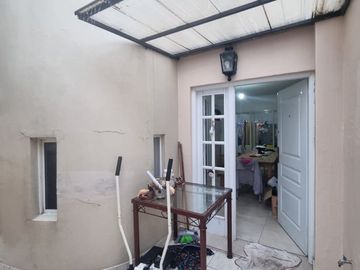 Venta casa 3 dormitorios S. Carril a mts Gral Paz